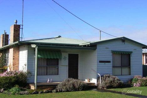 25 Churchill Sq, Colac, VIC 3250