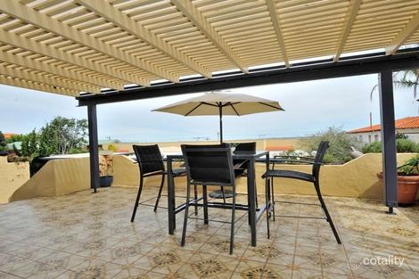 Property photo of 4/127 Rockingham Beach Road Rockingham WA 6168