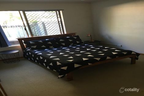 Property photo of 3/4 Pilot Street Urangan QLD 4655