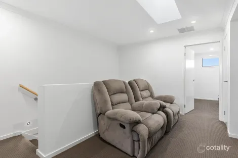 Property photo of 8 Mulberry Street Armstrong Creek VIC 3217