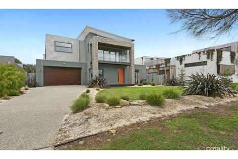 8 Loch Lomond Cres, Torquay, VIC 3228