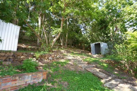 63 Renfrew Dr, Highland Park, QLD 4211