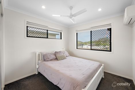 Property photo of 16 Grasstree Crescent Kirkwood QLD 4680