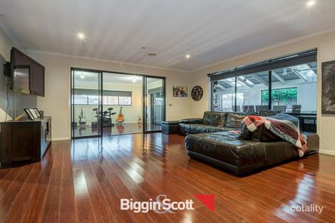 Property photo of 34 Phoenix Avenue Cranbourne VIC 3977