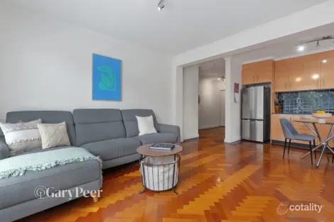 Property photo of 1/32 Jersey Parade Carnegie VIC 3163