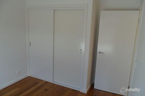 4/20 Crookston Rd, Reservoir, VIC 3073