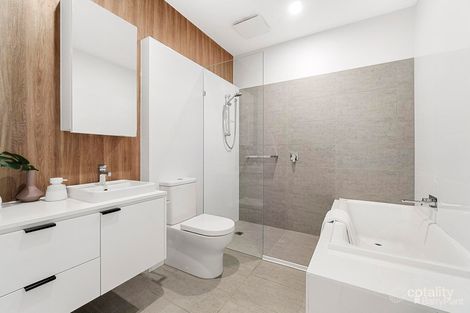 15a Henry St, Doncaster, VIC 3108