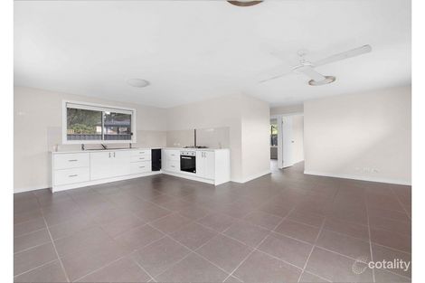 Property photo of 20 Windsor Road Berkeley Vale NSW 2261