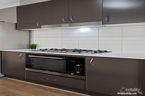 Property photo of 16 Stettler Boulevard Mickleham VIC 3064