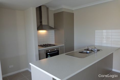 Property photo of 32 Honolulu Drive Point Cook VIC 3030