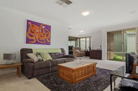 Property photo of 27 Minilya Loop Warnbro WA 6169