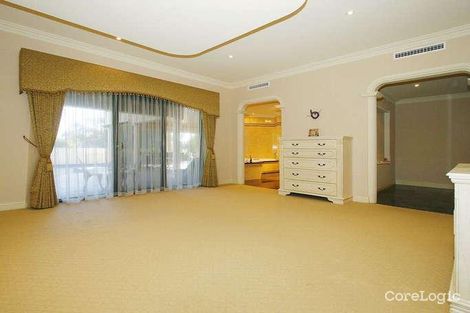 Property photo of 63 Kooralbyn Valley Crescent Jandakot WA 6164