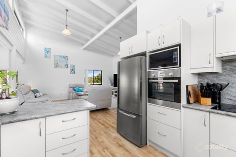 Property photo of 121 Ainslie Parade Tomakin NSW 2537