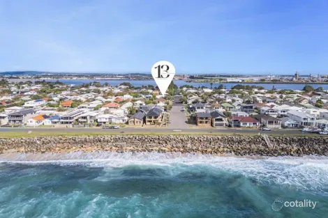 6a Cardigan St, Stockton, NSW 2295