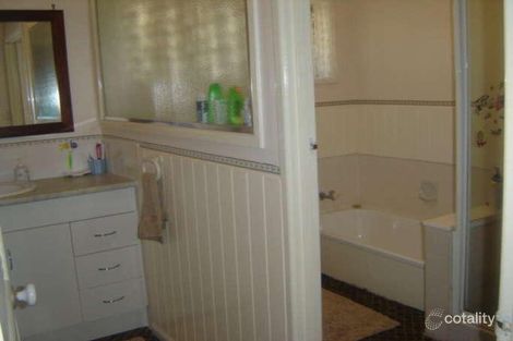 Property photo of 13 Walbrook Avenue Springwood QLD 4127