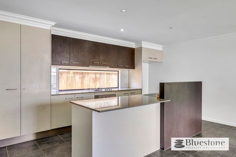 Property photo of 24 Ravensbourne Circuit Waterford QLD 4133