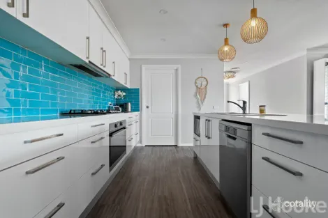 Property photo of 26 Wallace Way Kelso NSW 2795
