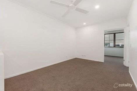 Property photo of 18 Evergreen View Robina QLD 4226