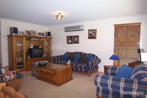 Property photo of 18 Hines Place Mount Annan NSW 2567