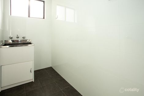 Property photo of 1/27 Mangerton Road Wollongong NSW 2500