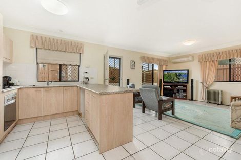 2/526 Oxley Ave, Redcliffe, QLD 4020