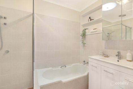 Property photo of 132 Heaslip Street Mangerton NSW 2500