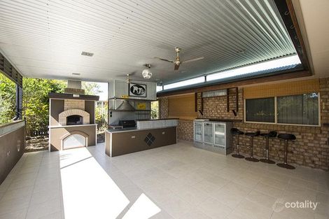 21 Emmadale Dr, New Auckland, QLD 4680