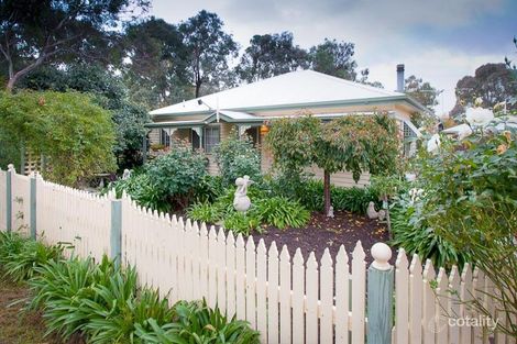 33 Mahoneys Rd, Riddells Creek, VIC 3431