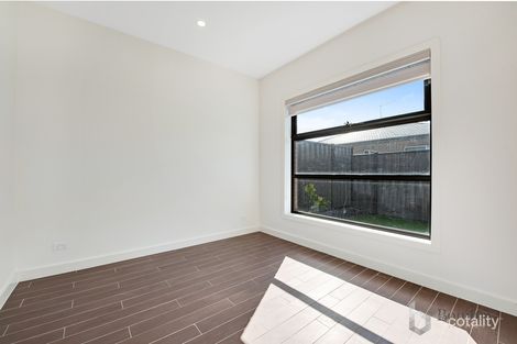 Property photo of 79 Gossia Avenue Craigieburn VIC 3064
