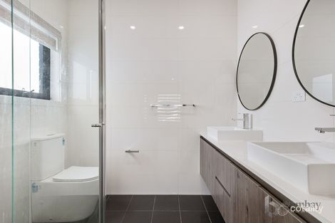Property photo of 79 Gossia Avenue Craigieburn VIC 3064