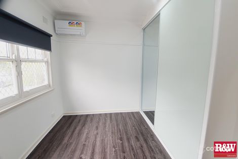 Property photo of 32 Dan Crescent Lansvale NSW 2166