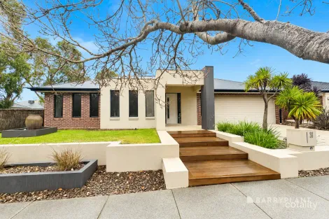 38 Wurundjeri Bvd, Berwick, VIC 3806