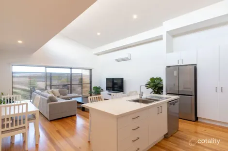 Property photo of 2 Barnsley Close Lilydale VIC 3140
