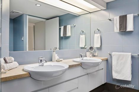 Property photo of 15/42 Ferry Street Kangaroo Point QLD 4169