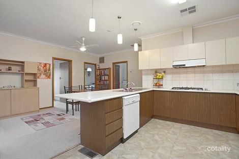 Property photo of 1 Desmond Court Greensborough VIC 3088