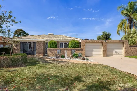 41 Balleroo Cres, Glenfield Park, NSW 2650