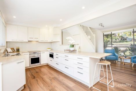 Property photo of 17 Glenora Road Yarrawarrah NSW 2233