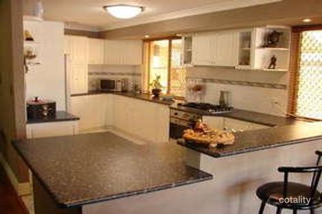 Property photo of 36 Aussat Drive Kiara WA 6054