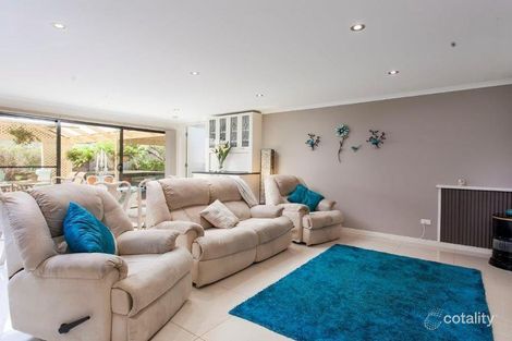 16 Mason Ave, Happy Valley, SA 5159