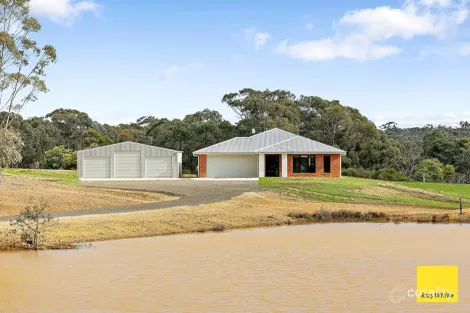 34 Queen St, Mandurang South, VIC 3551