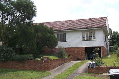 104 Waverley Rd, Camp Hill, QLD 4152