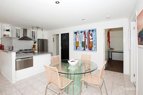 Property photo of 5 Moss Place St Helens Park NSW 2560