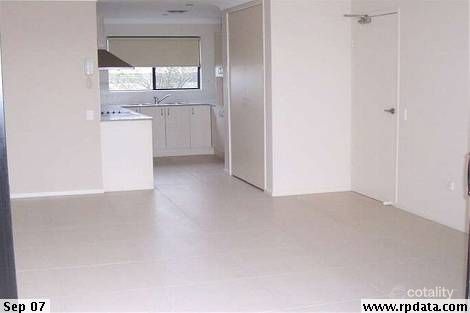 Property photo of 3/5 Livingstone Street Yeerongpilly QLD 4105