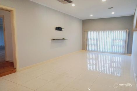 Property photo of 98 Flockhart Avenue Valley View SA 5093