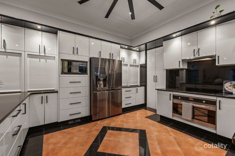 Property photo of 39 Phillip Crescent Barellan Point QLD 4306