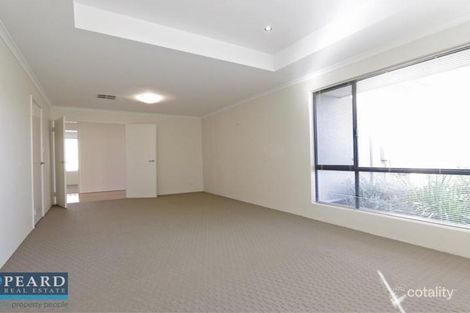 11 Whimbrel Way, Harrisdale, WA 6112