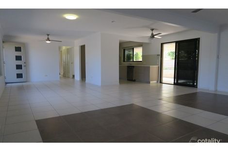 Property photo of 22 Beechwood Drive Yamanto QLD 4305