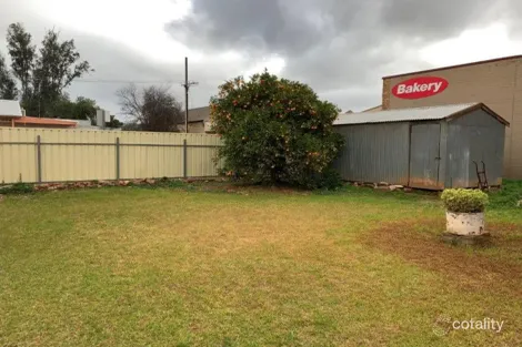 42a First St, Quorn, SA 5433