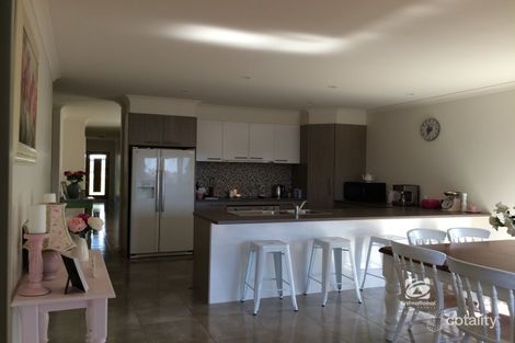 Property photo of 8 Main Road Paynesville VIC 3880