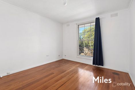 Property photo of 2/13 Ivanhoe Parade Ivanhoe VIC 3079